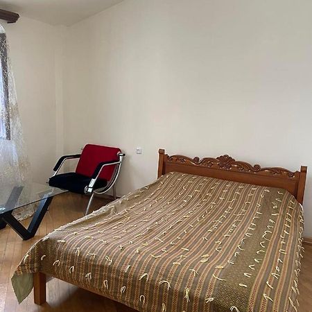 Guest House Jerevan Buitenkant foto